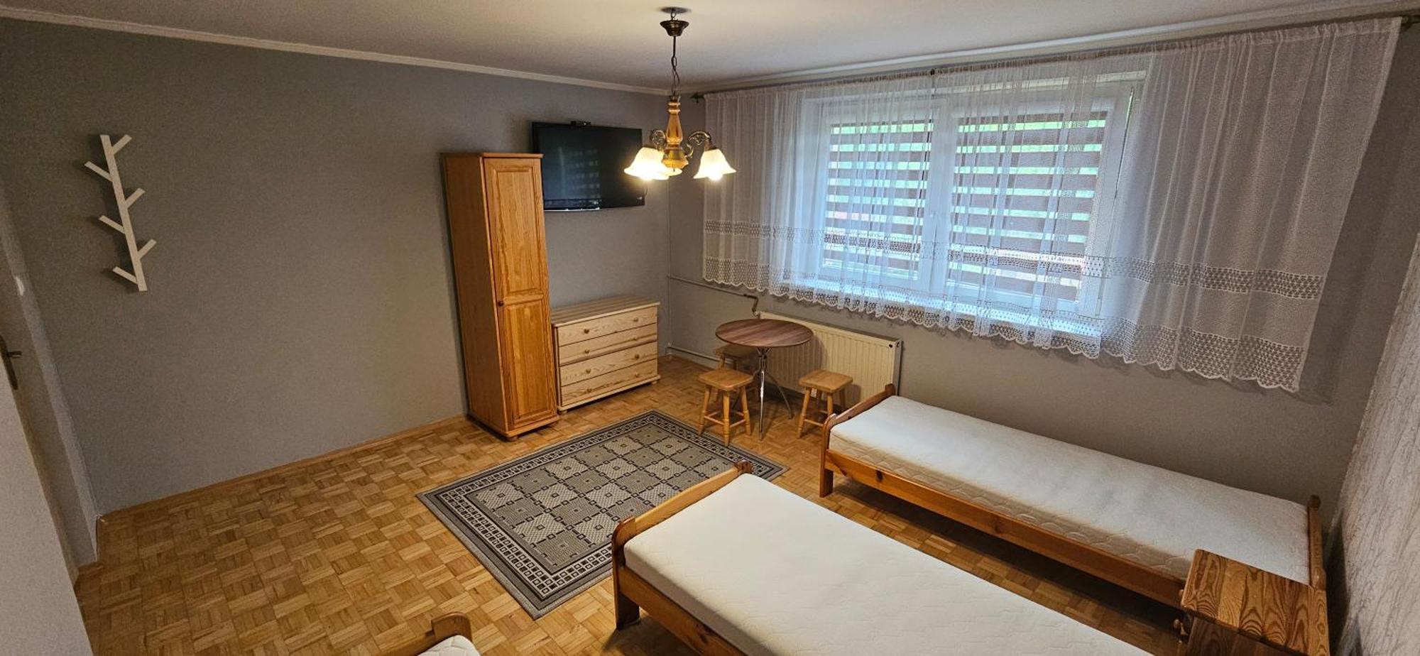 Villa Pod Debami à Wadowice Extérieur photo